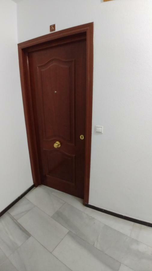 Alojamiento Plaza Chirinos Apartamento Córdova Exterior foto