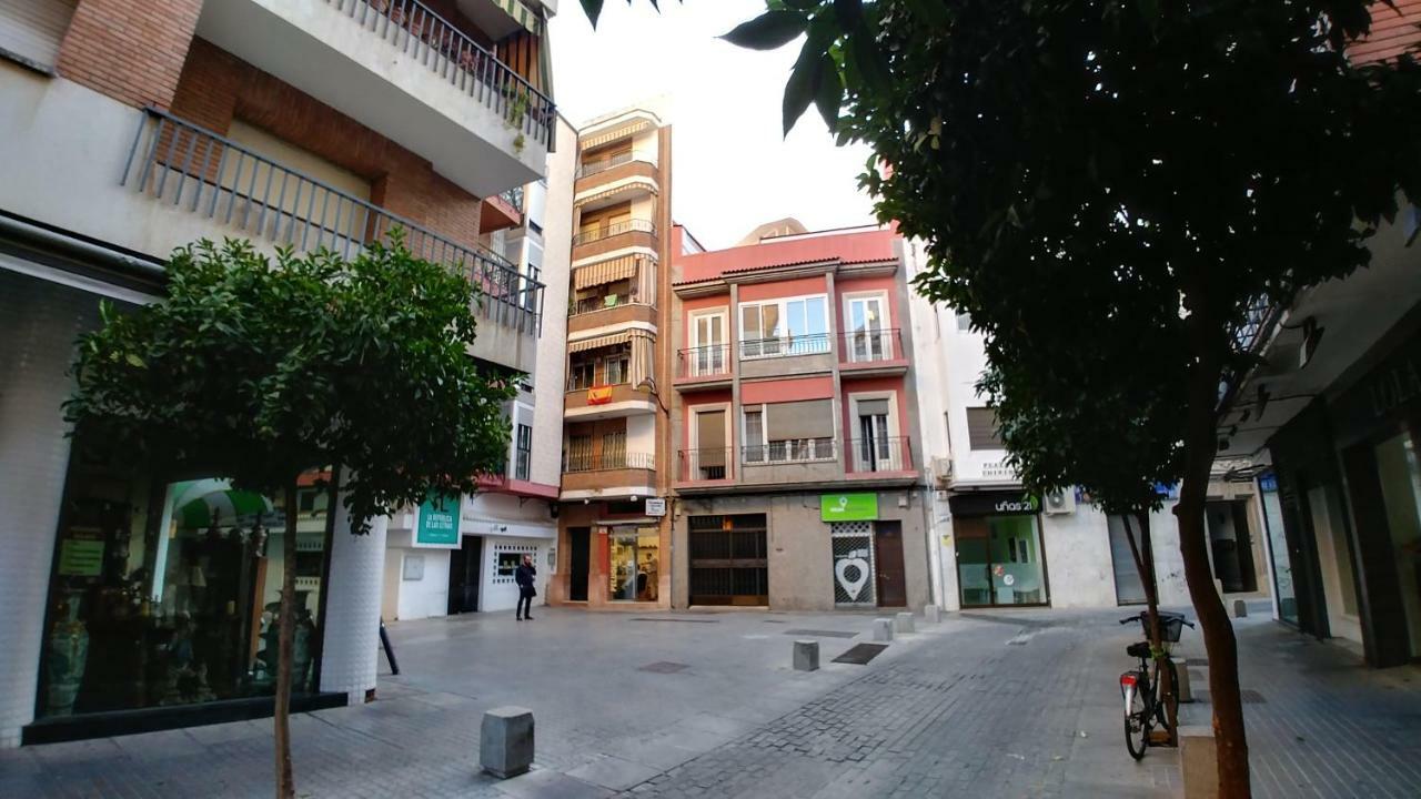 Alojamiento Plaza Chirinos Apartamento Córdova Exterior foto